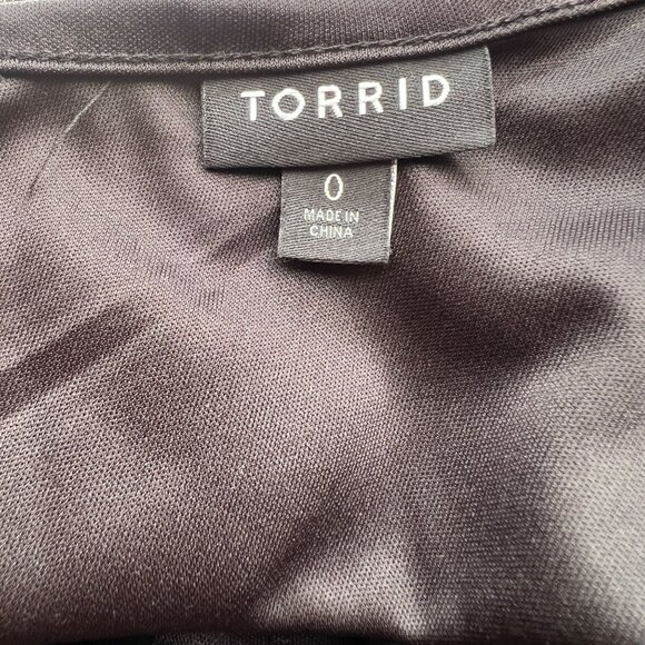 Torrid Sheer Black Floral Ruched Dress w/ Scoop Neck & Long Sleeves Size 0/L - Picture 4 of 6